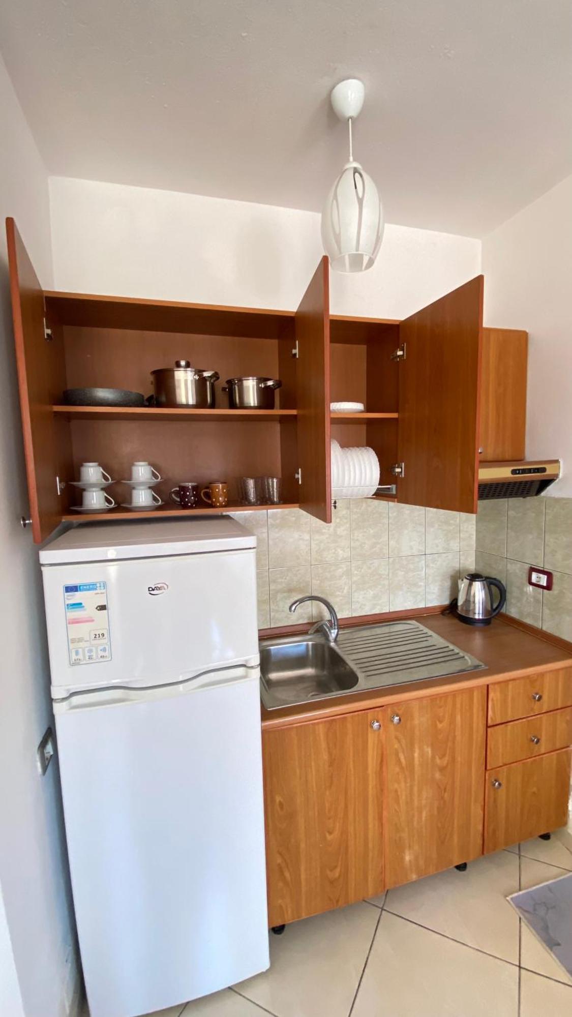 Apartament Radhime Vlore Exterior photo